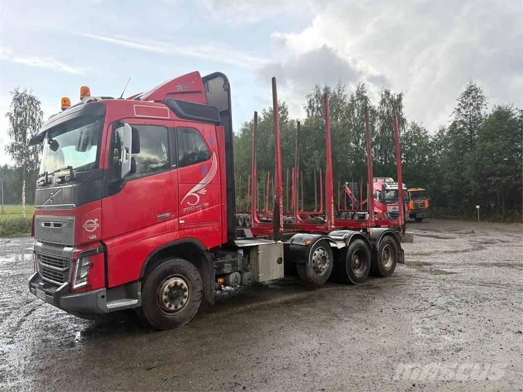 Volvo FH16 木材トラック