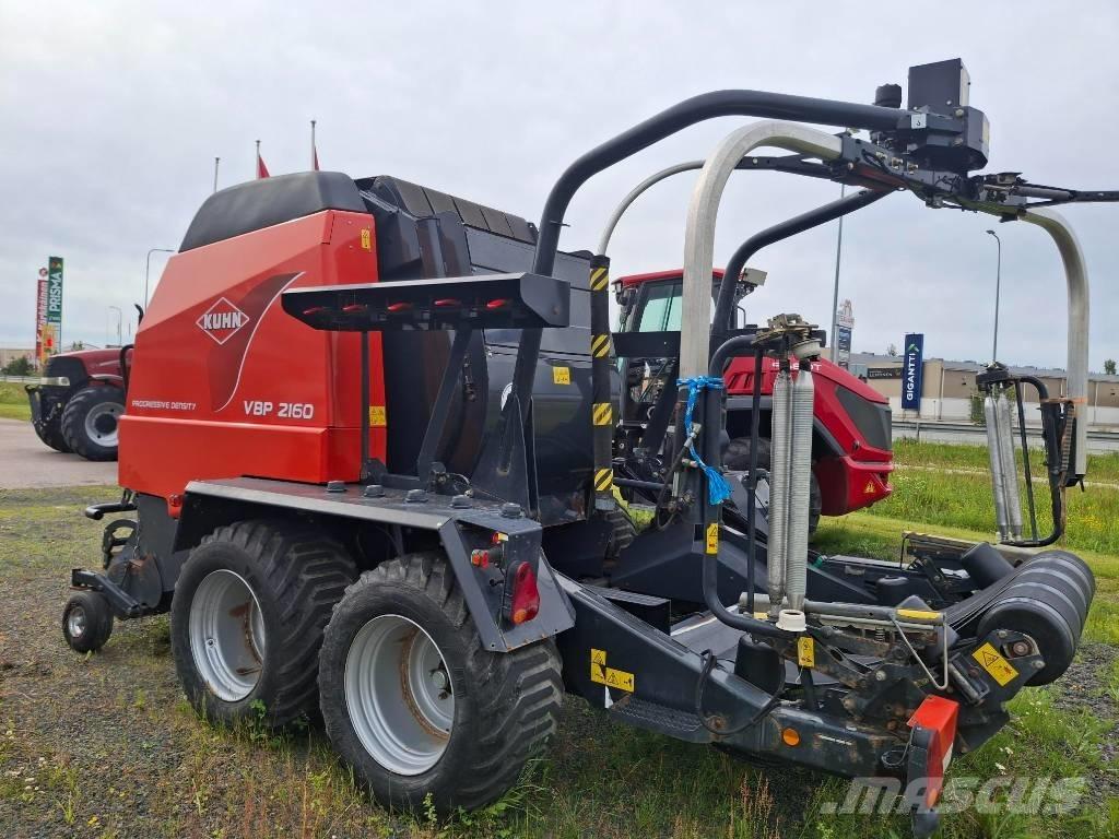 Kuhn VBP 2160 OC 23 ラウンドベーラー
