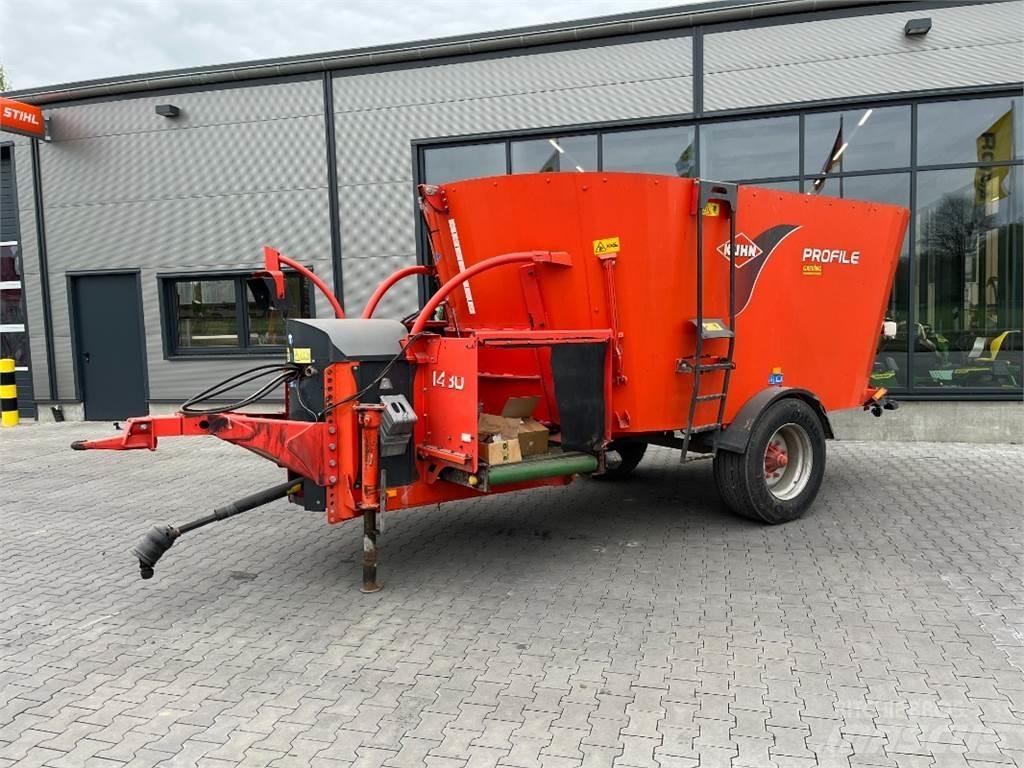 Kuhn Profile 1480 ミキサーフィーダー