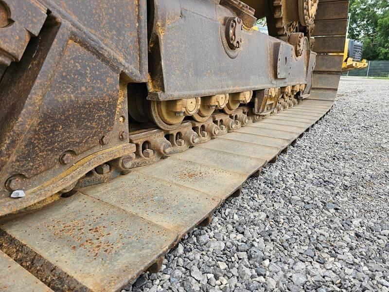 CAT D 4 H ブルドーザー
