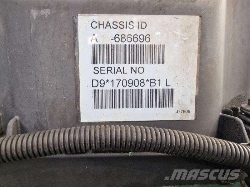 Volvo D9B 300 - EC06 エンジン