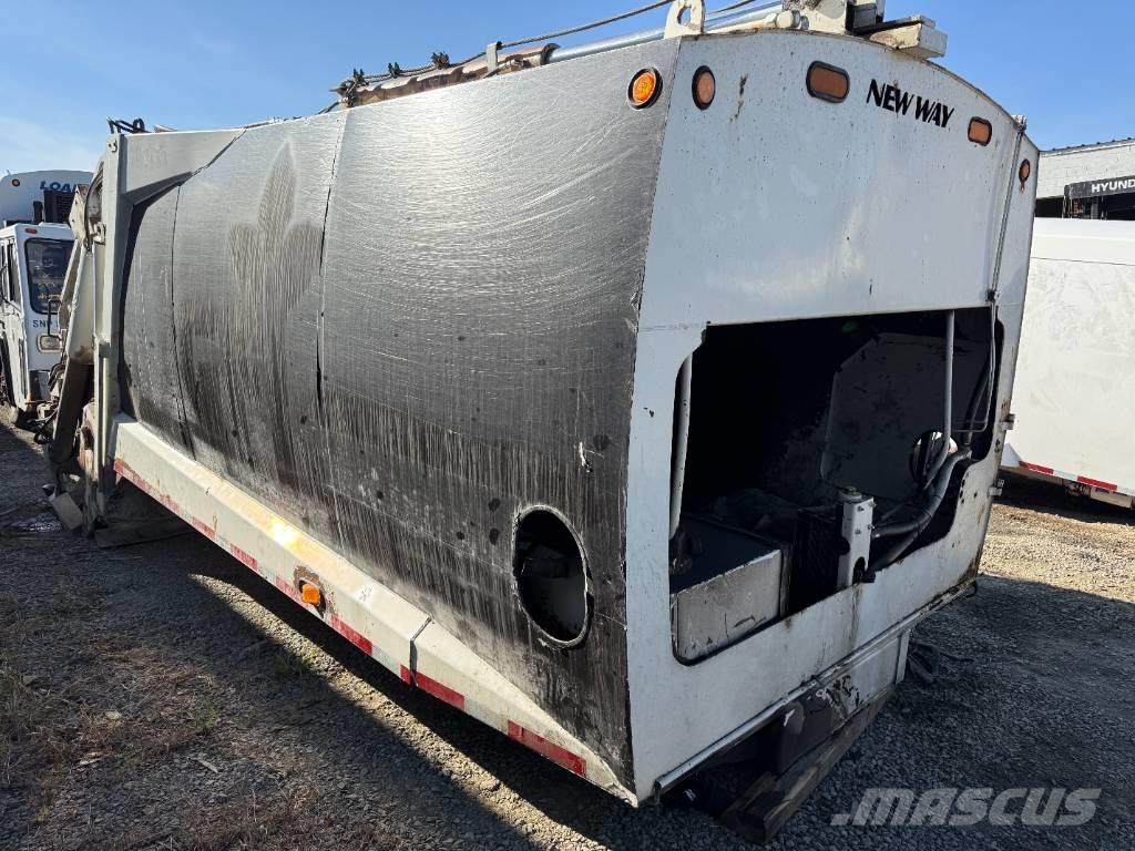  New Way Cobra 塵芥車、パッカー車
