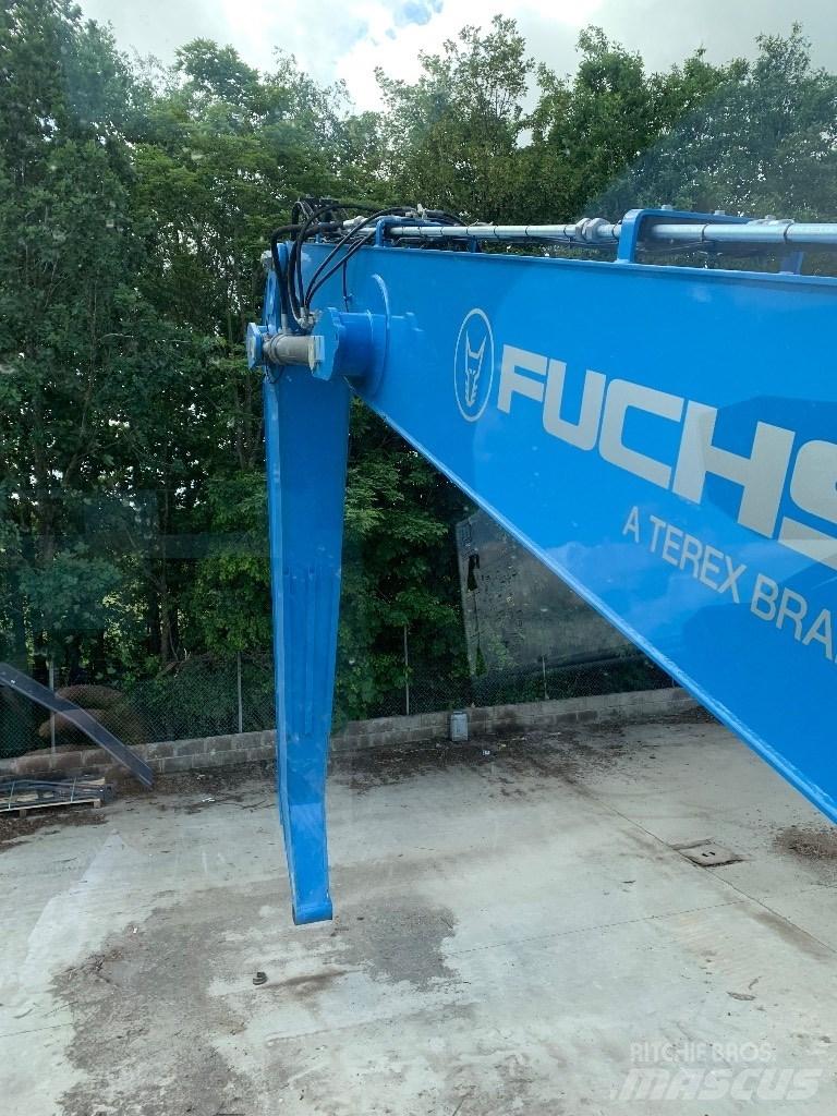 Terex Fuchs MHL 434 クレーンとローダー