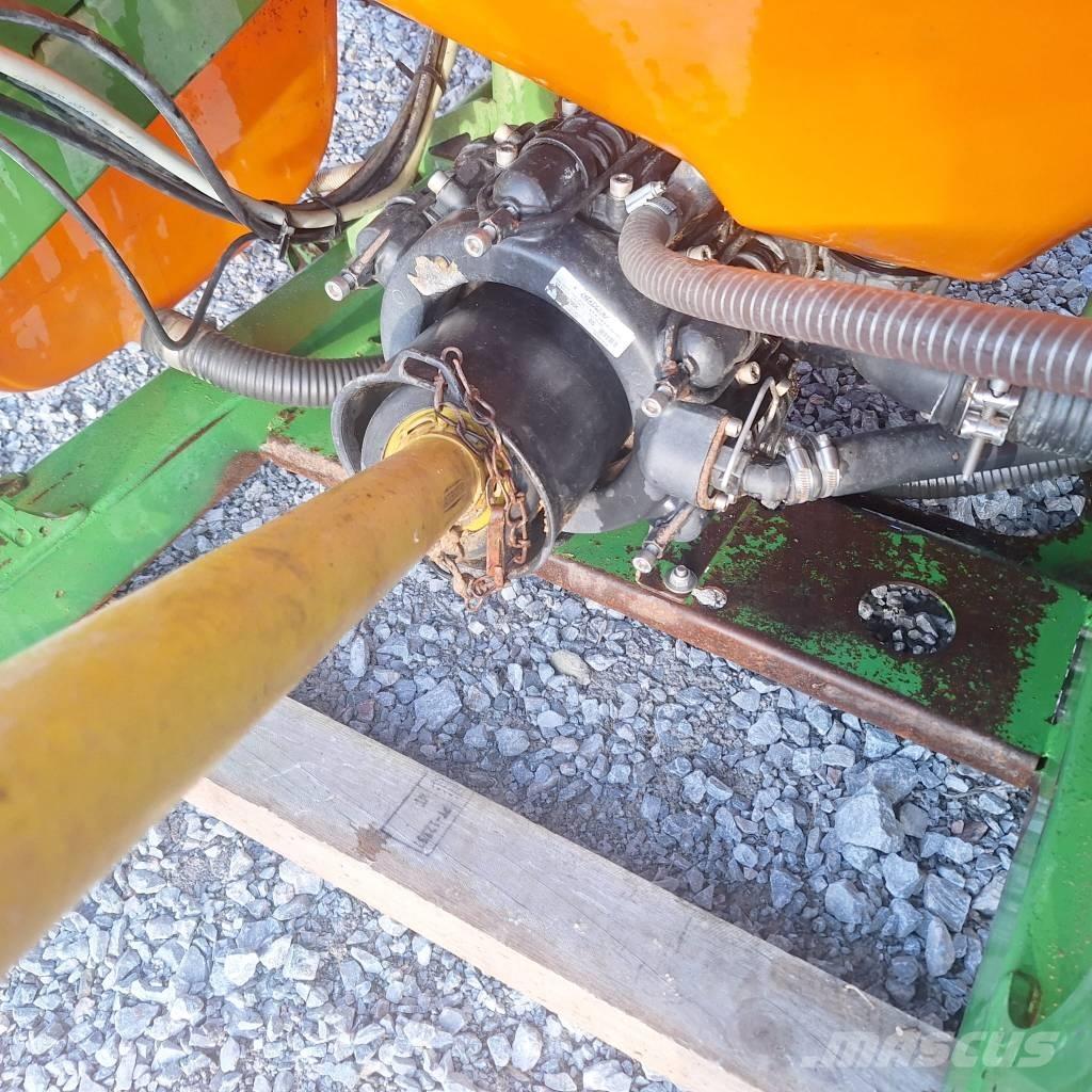 Amazone UF 1801 マウント型噴霧器