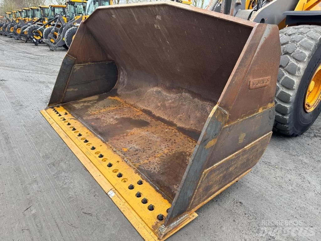 Volvo L 180 H ホイールローダー・タイヤショベル