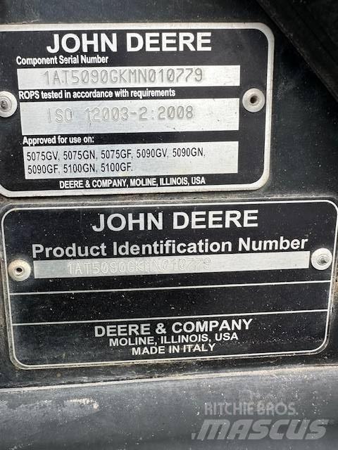 John Deere 5090 GN トラクター