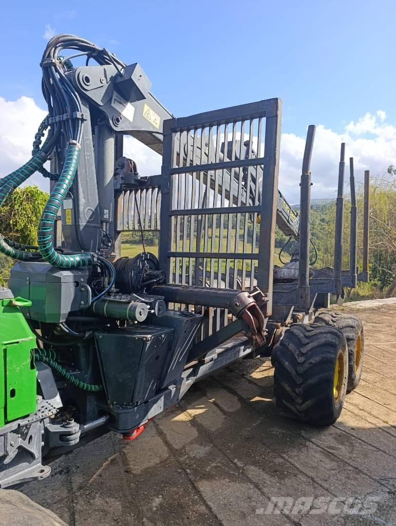 John Deere 1510G フォワーダー