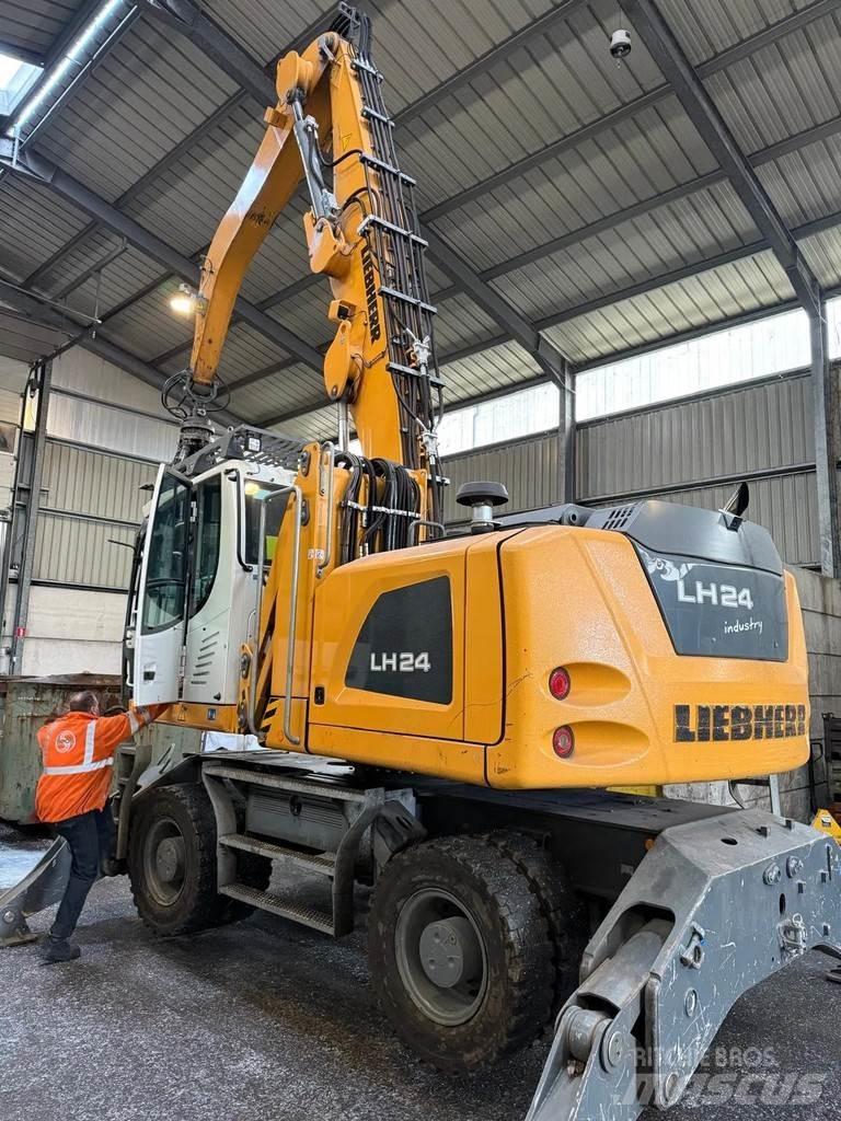 Liebherr LH24 廃棄物／工業産廃処理機