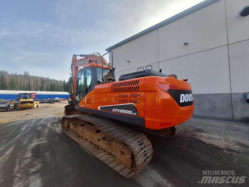 Doosan DX 255 LC-5 大型油圧ショベル12t以上（パワーショベル・ユンボ）