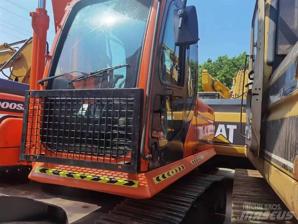 Doosan DX 300LC-9C 大型油圧ショベル12t以上（パワーショベル・ユンボ）
