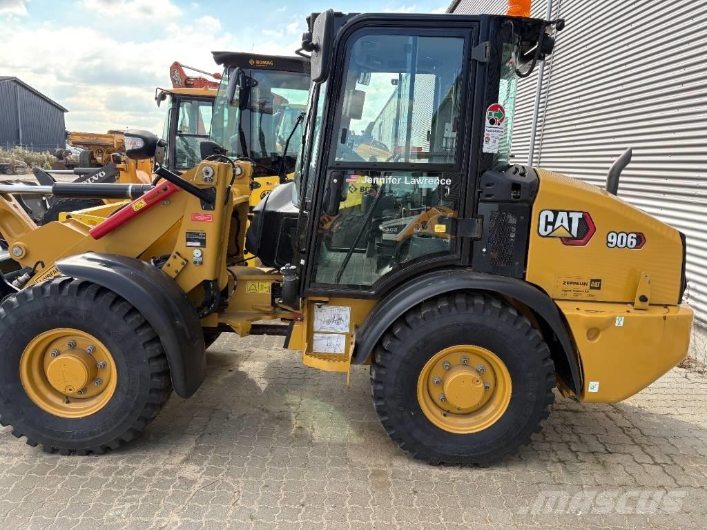 CAT 906 ホイールローダー・タイヤショベル