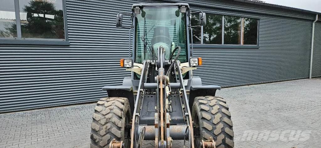 Terex TL80 ホイールローダー・タイヤショベル