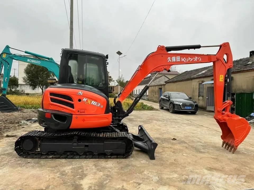 Kubota KX163-5 ミニ油圧ショベル 7t以下（ミニユンボ・ミニディガー）