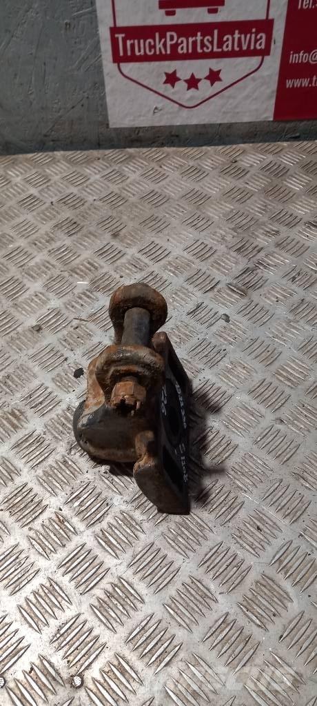 Scania 94 D.    1322330 アクスル