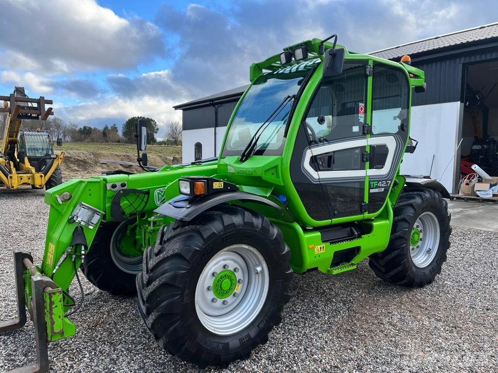Merlo TF 42.7 農業用テレハンドラー