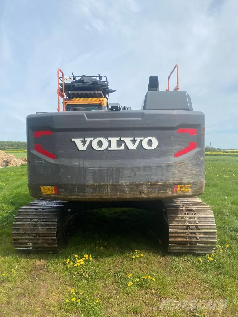 Volvo EC 220 EL 大型油圧ショベル12t以上（パワーショベル・ユンボ）