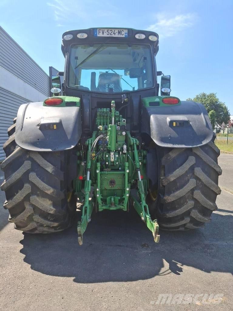 John Deere 6250R トラクター