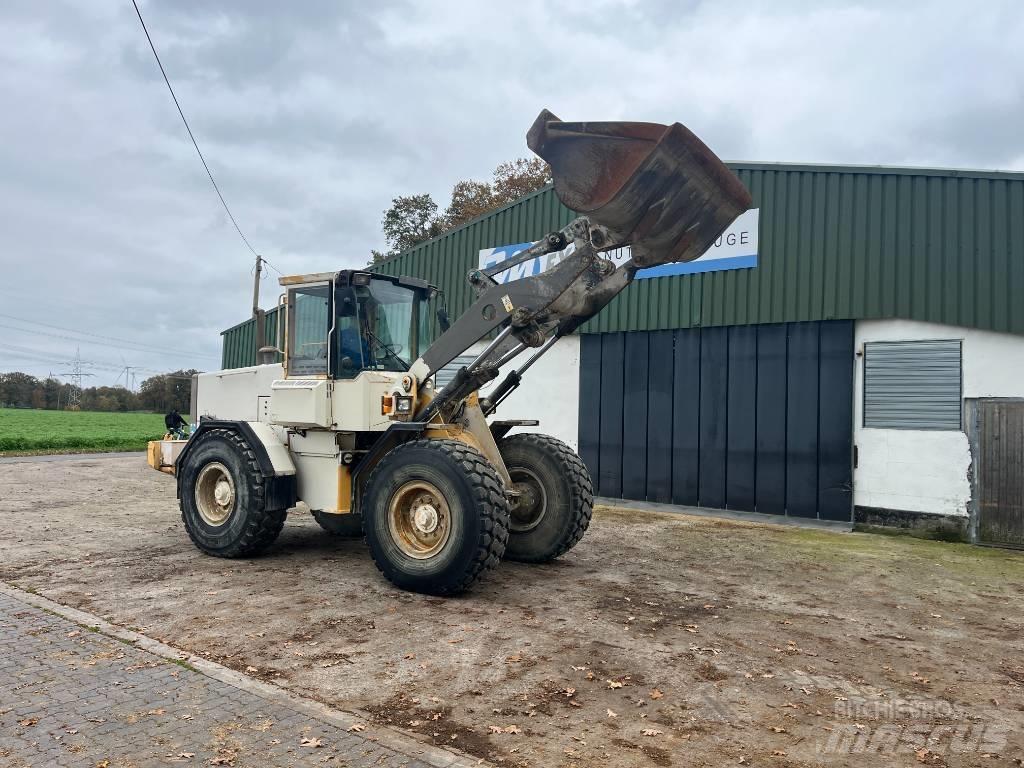 Volvo L 70 C バックホーローダー