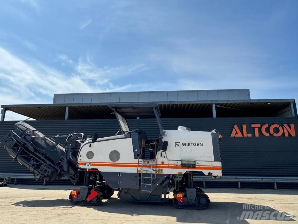 Wirtgen W 150 アスファルトコールドミリングマシーン