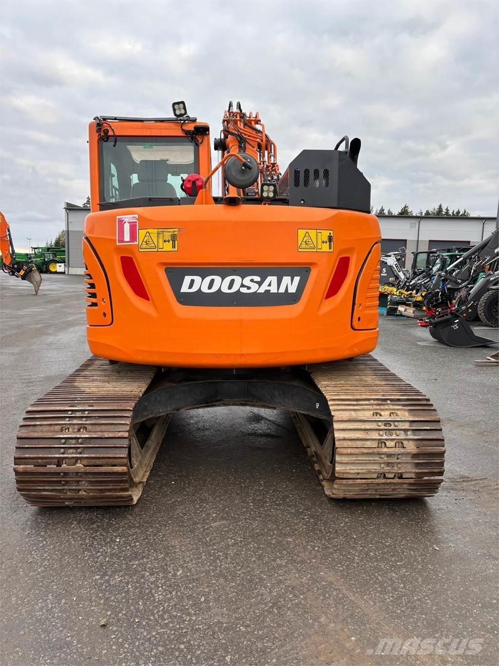 Doosan DX140LCR-5 大型油圧ショベル12t以上（パワーショベル・ユンボ）