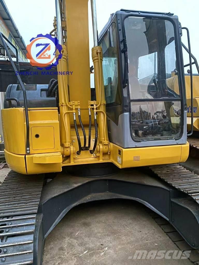 Komatsu PC 128 US 中型油圧ショベル 7ｔ-12ｔ（ユンボ・パワーショベル・バックホー）