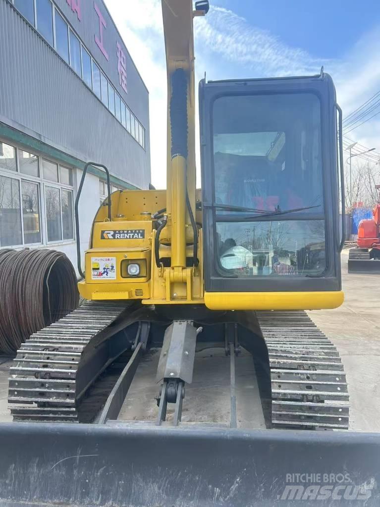Komatsu PC 70 大型油圧ショベル12t以上（パワーショベル・ユンボ）