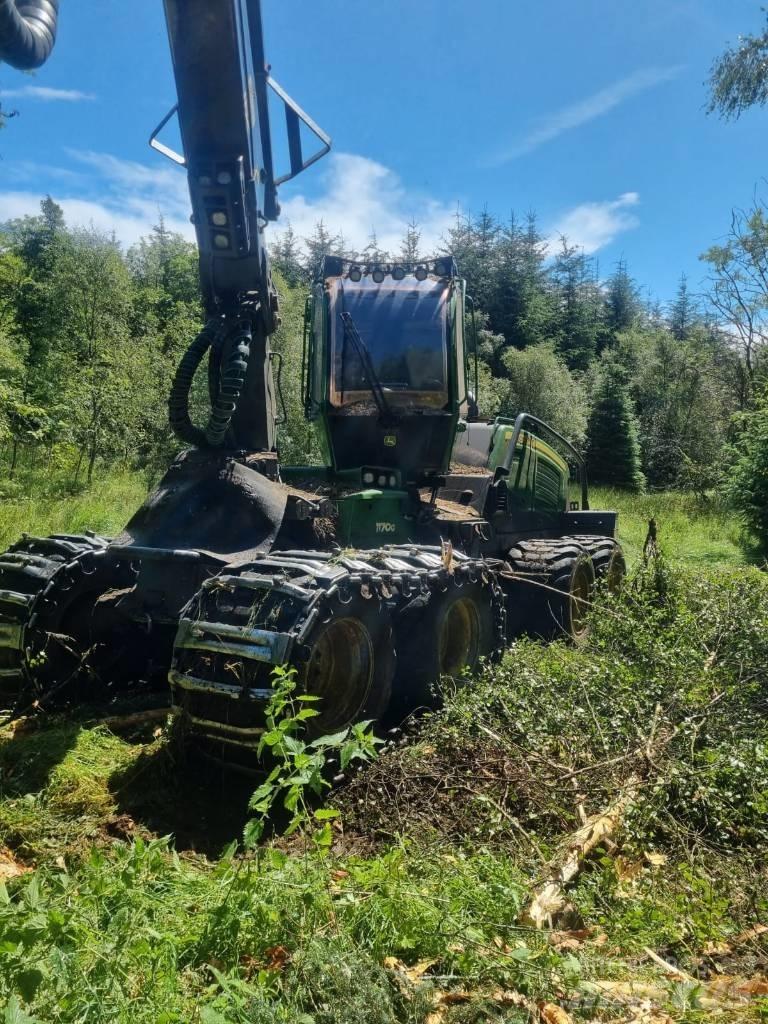 John Deere 1170 G ハーベスター