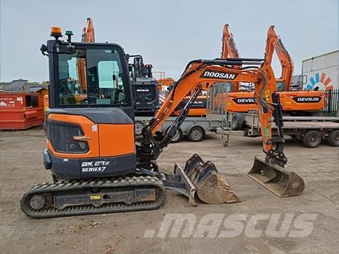 Doosan DX 27 Z - 7 ミニ油圧ショベル 7t以下（ミニユンボ・ミニディガー）