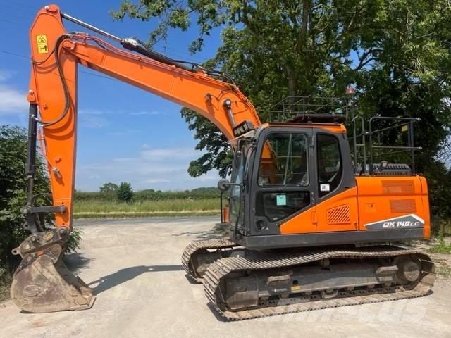 Doosan DX140LC-7 大型油圧ショベル12t以上（パワーショベル・ユンボ）