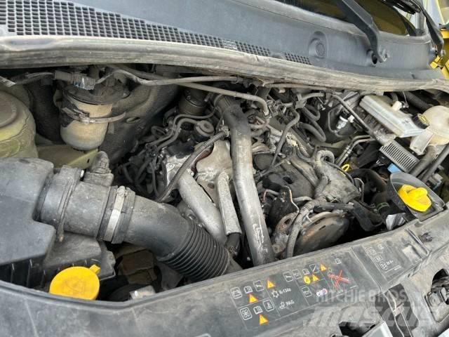 Renault DCI 165 パネルバン