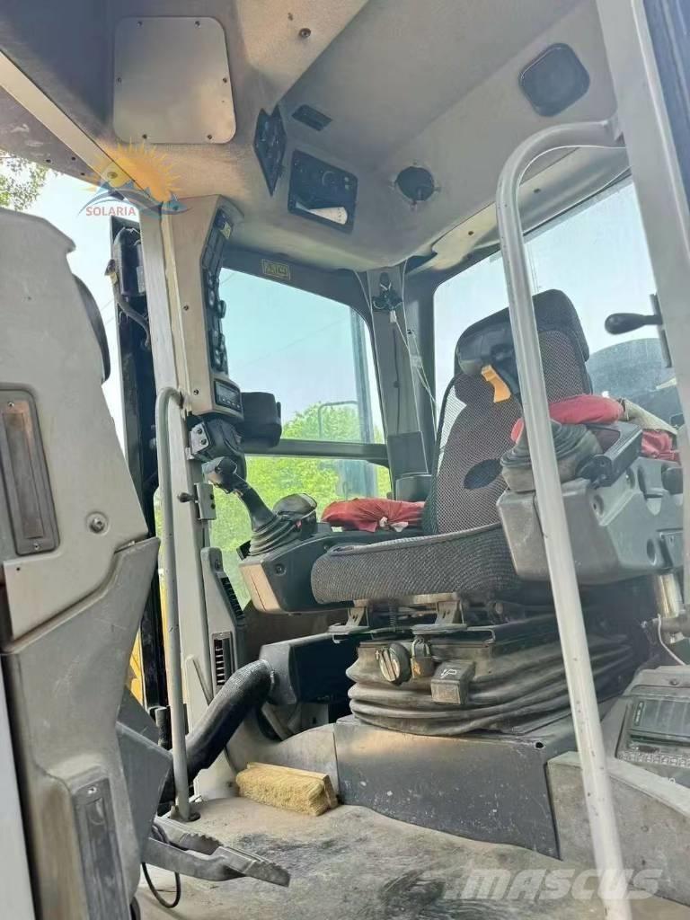 CAT 140 M モーターグレーダー