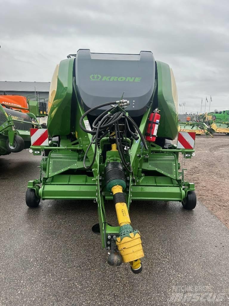 Krone Big Pack 1270 スクエアベーラー