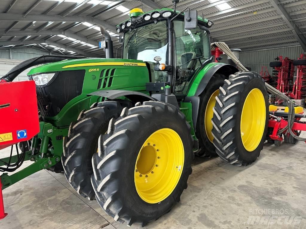 John Deere 6195 R トラクター