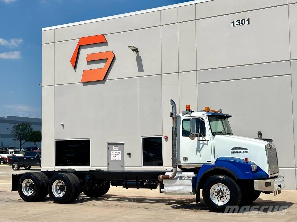 Western Star 4900 中古トラクターヘッド | トレーラーヘッド