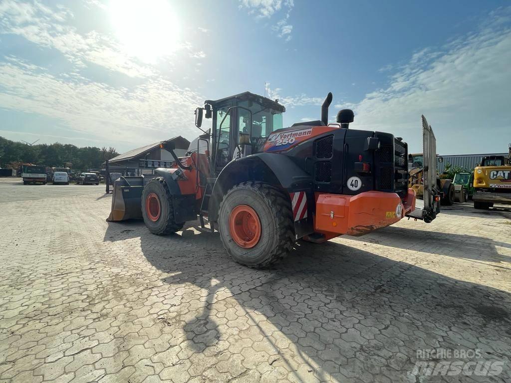 Hitachi ZW 250-6 ホイールローダー・タイヤショベル