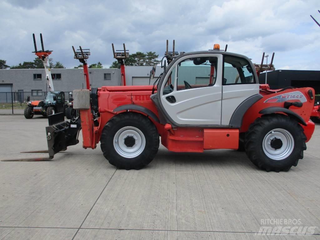 Manitou MT 1440 (014) テレスコーピックハンドラー
