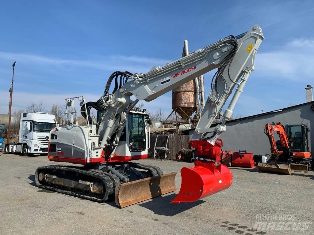 Takeuchi TB 2150 R 大型油圧ショベル12t以上（パワーショベル・ユンボ）