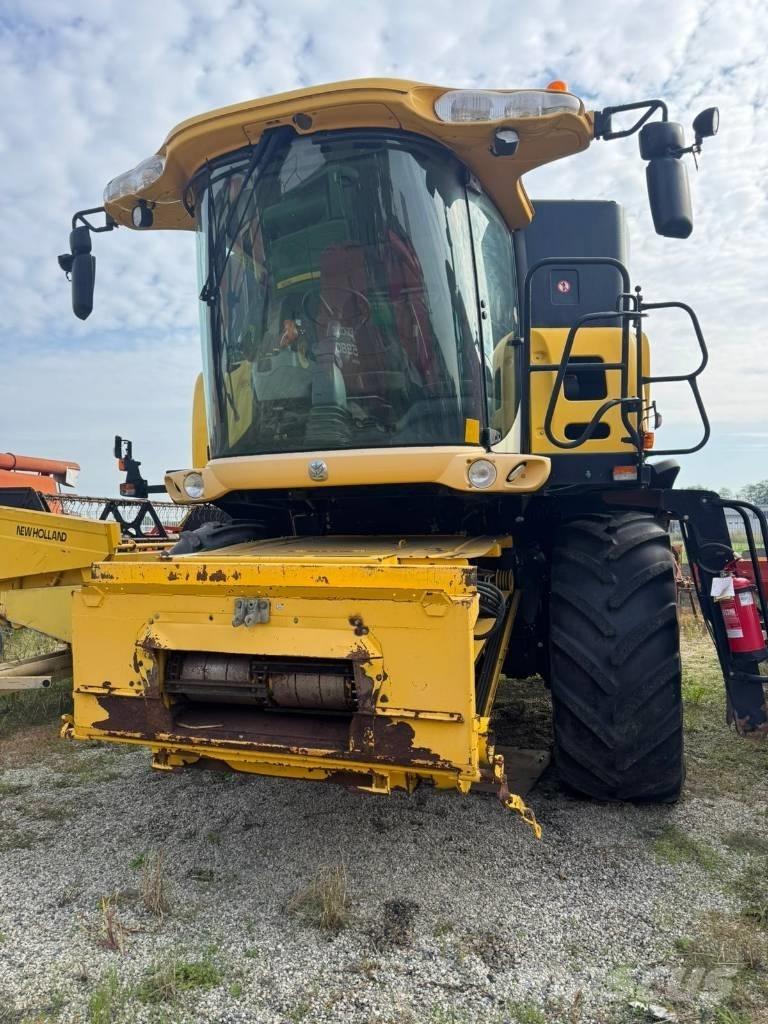 New Holland CR 960 コンバイン