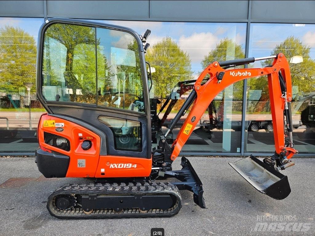 Kubota KX 019-4 ミニ油圧ショベル 7t以下（ミニユンボ・ミニディガー）