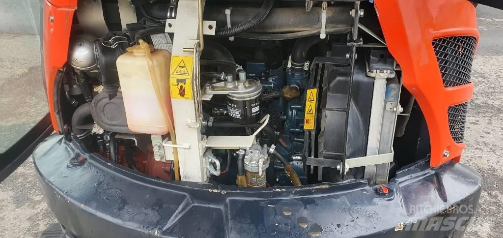 Kubota U 25-3 ミニ油圧ショベル 7t以下（ミニユンボ・ミニディガー）