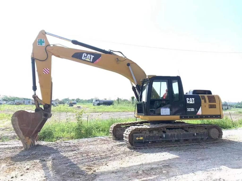 CAT 323 D L 大型油圧ショベル12t以上（パワーショベル・ユンボ）