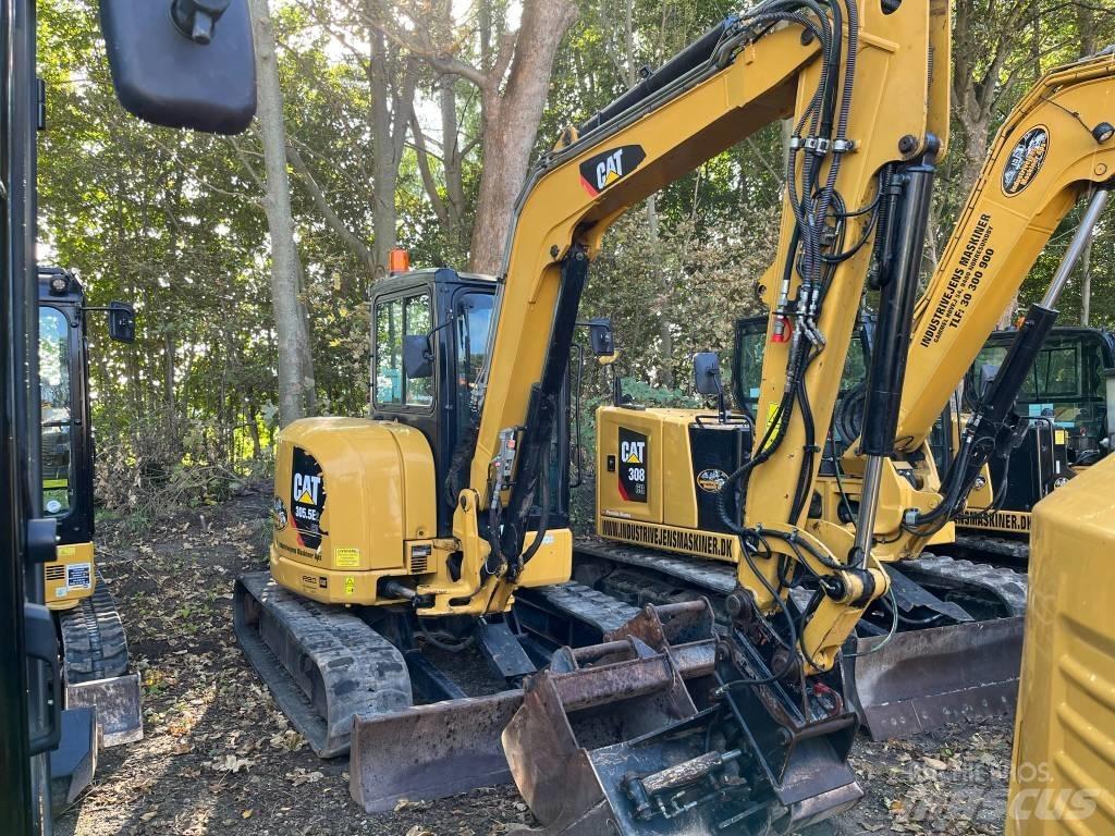 CAT 305.5 E 大型油圧ショベル12t以上（パワーショベル・ユンボ）
