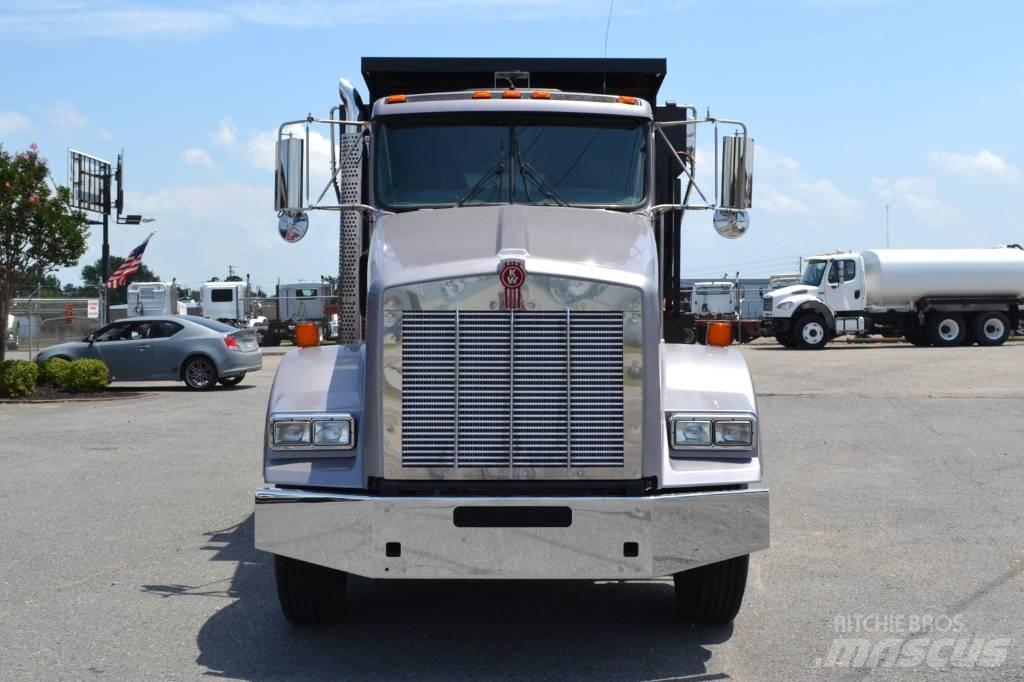 Kenworth T 800 ダンプ