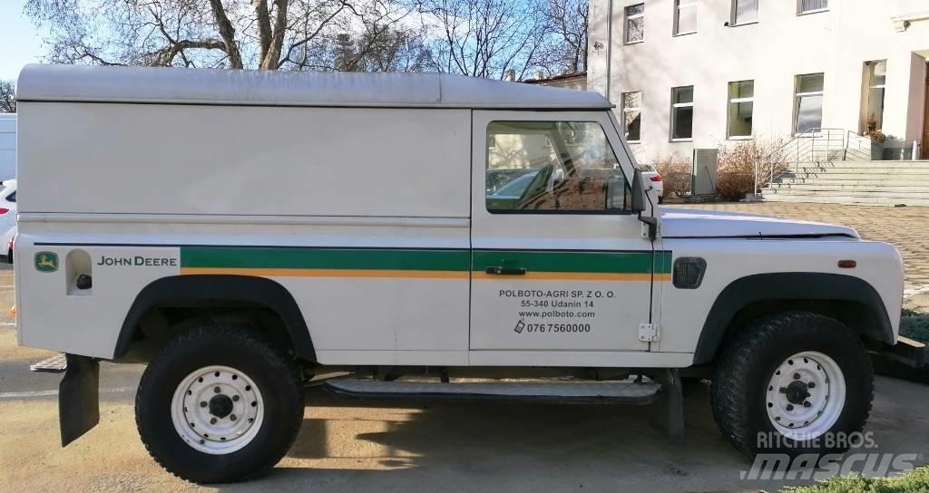 Land Rover Defender 自動車