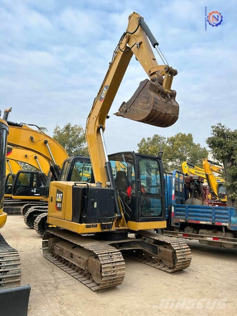 CAT 307.5 中型油圧ショベル 7ｔ-12ｔ（ユンボ・パワーショベル・バックホー）