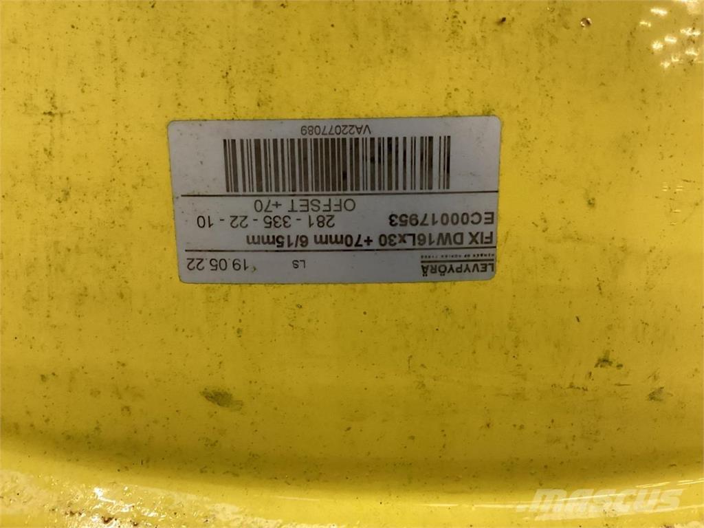 John Deere 16x30 タイヤ、ホイル、リム