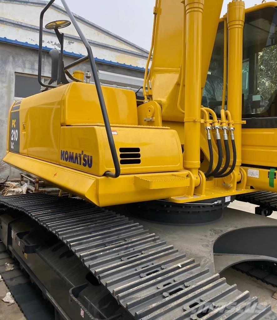 Komatsu PC 210 LC-6 大型油圧ショベル12t以上（パワーショベル・ユンボ）