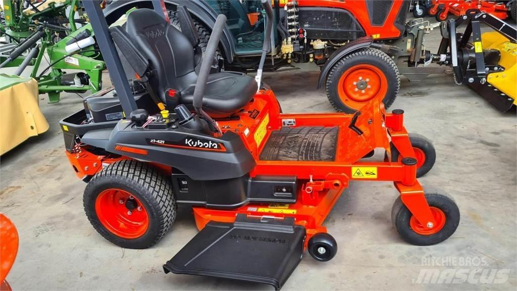 Kubota Z1-421 グリーンモア/芝刈り機