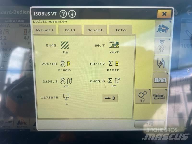 John Deere R975i 牽引型スプレイヤー