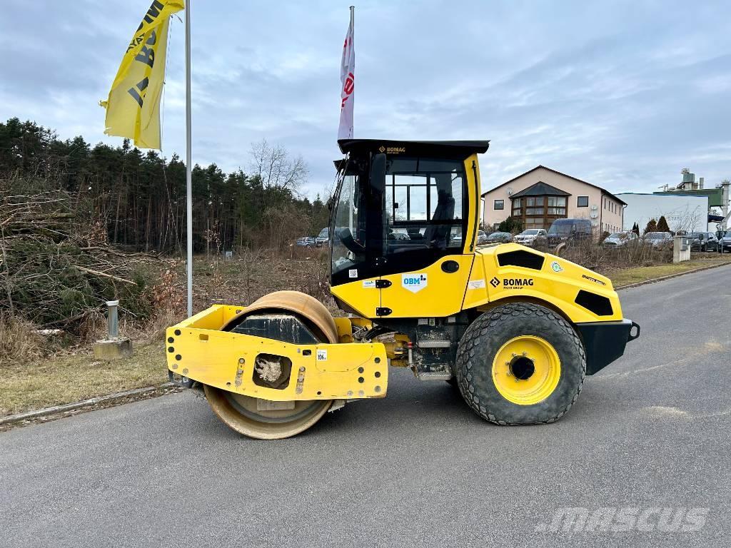 Bomag BW 177 BVC-5 振動ローラ